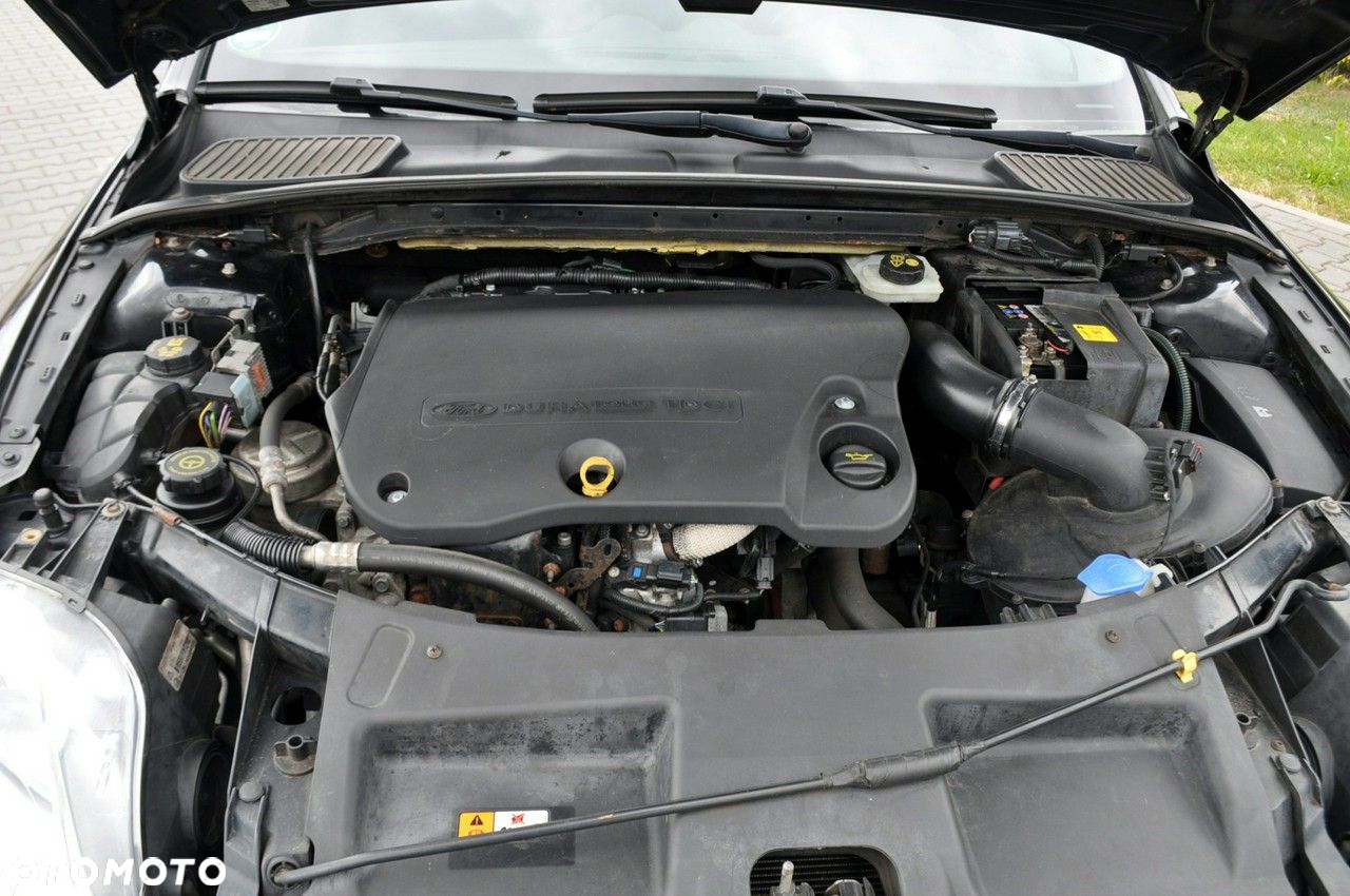 Ford Mondeo - 39