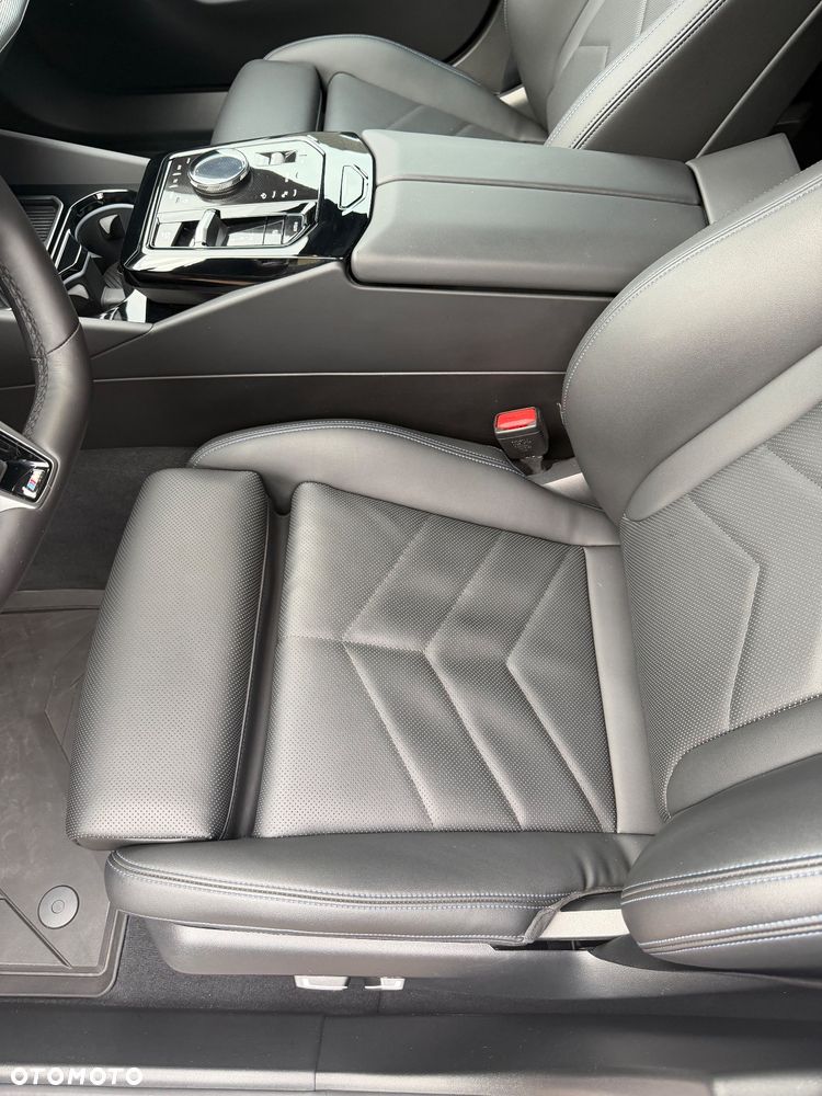 BMW Seria 5 - 23