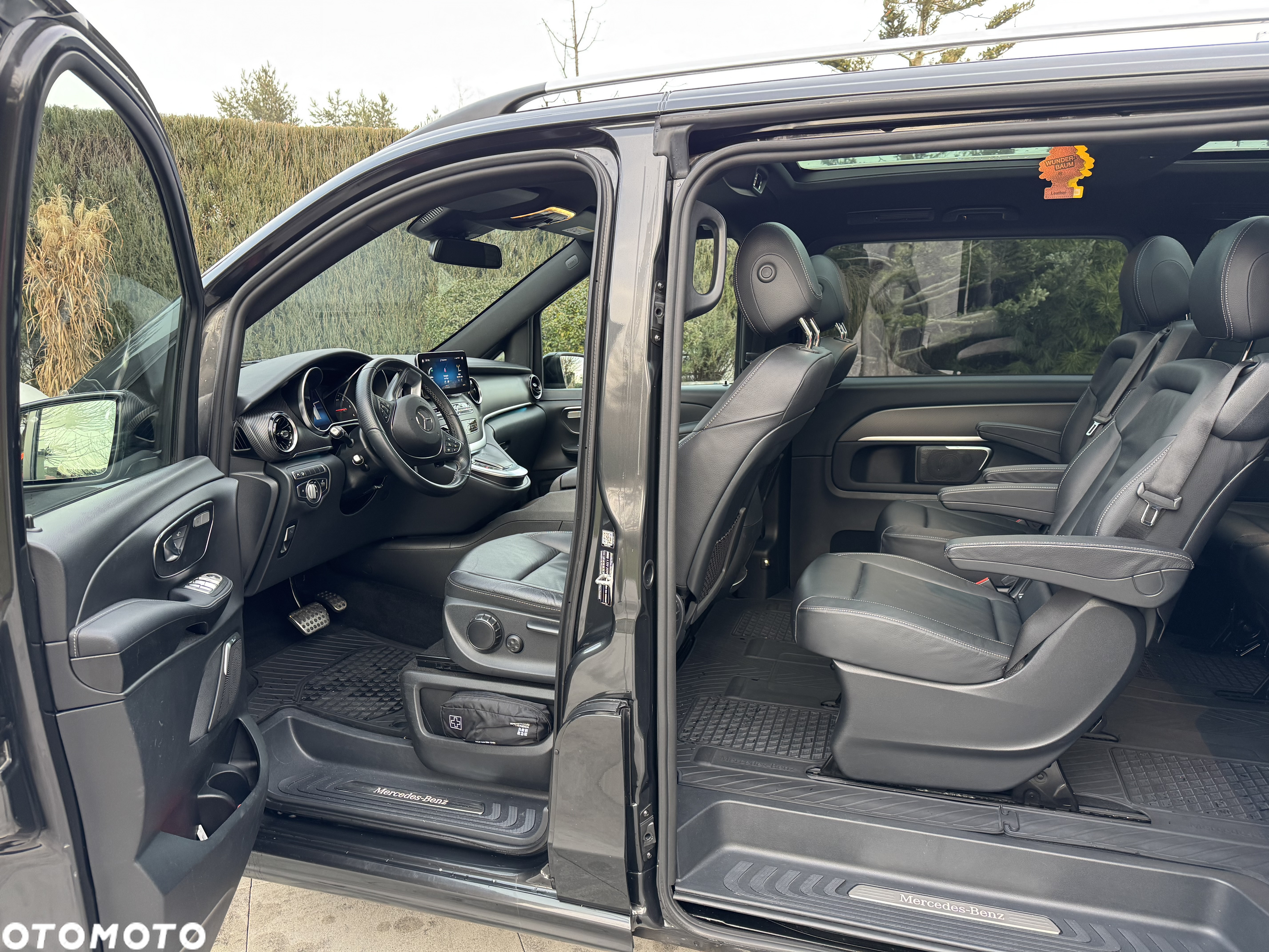 Mercedes-Benz Klasa V 300 d 9G-Tronic Avantgarde (d³ugi) - 13