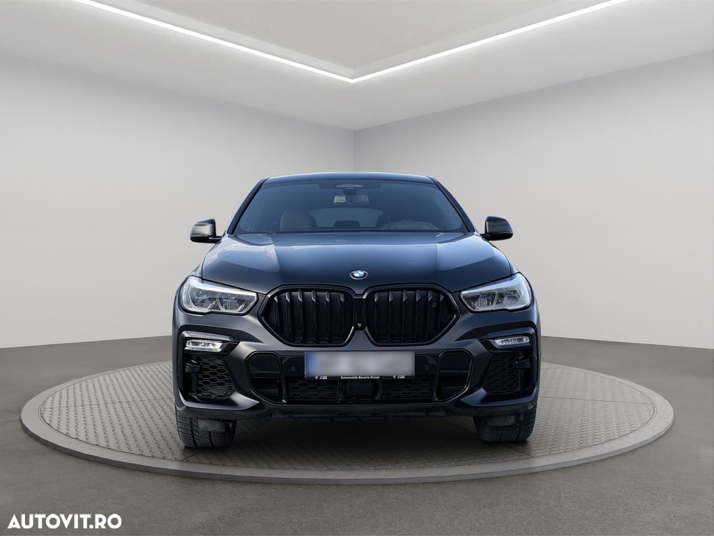 BMW X6 M M50i - 2