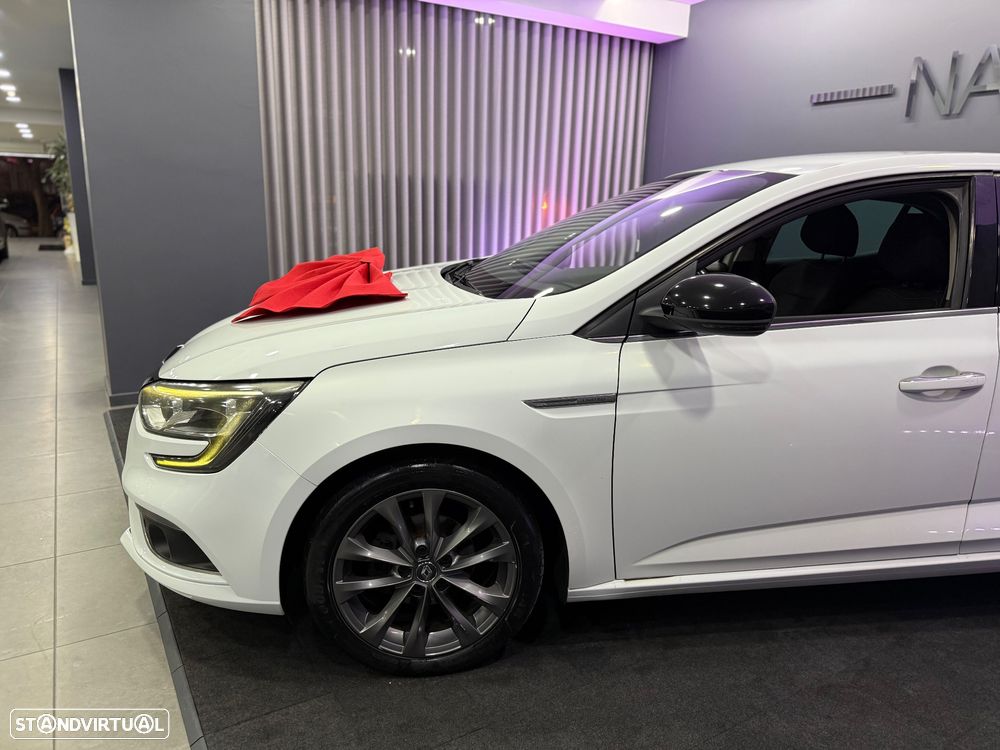 Renault Mégane ENERGY TCe 100 LIMITED - 19