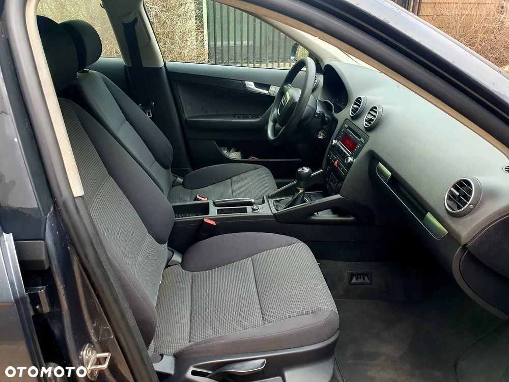 Audi A3 Sportback 2.0 TDI Attraction - 13