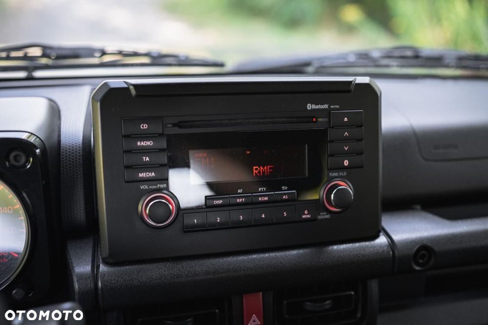Suzuki Jimny - 21