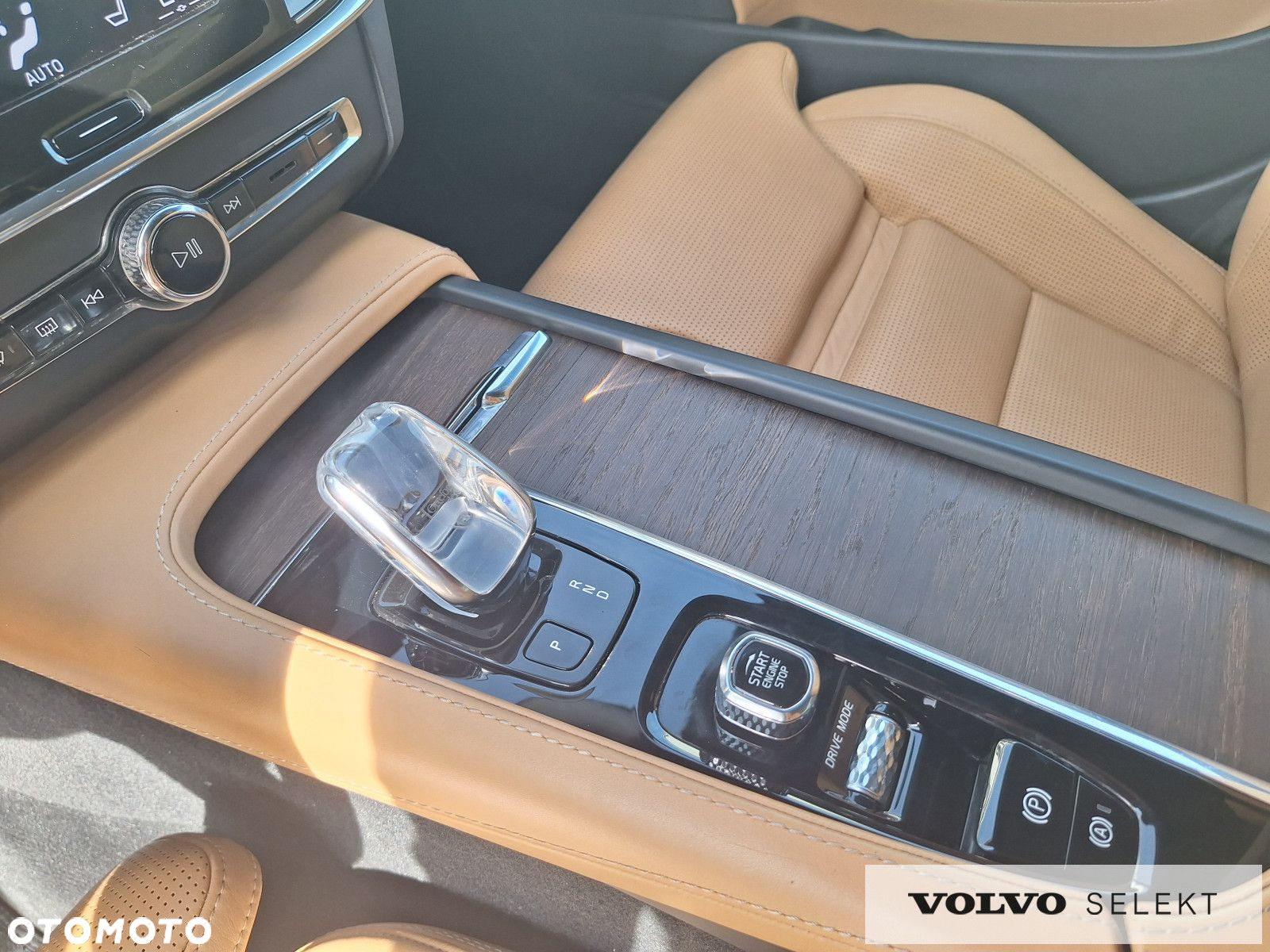 Volvo S90 - 31