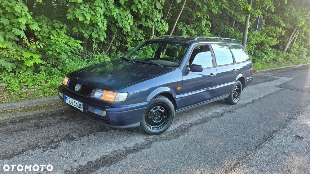 Volkswagen Passat 1.6 CL - 8