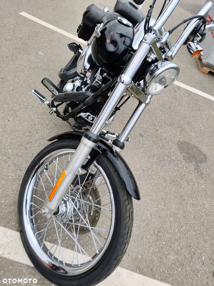 Harley-Davidson Dyna Wide Glide - 26