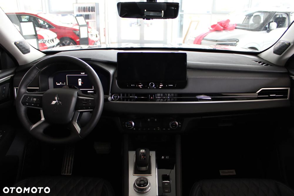 Mitsubishi Outlander Instyle - 18