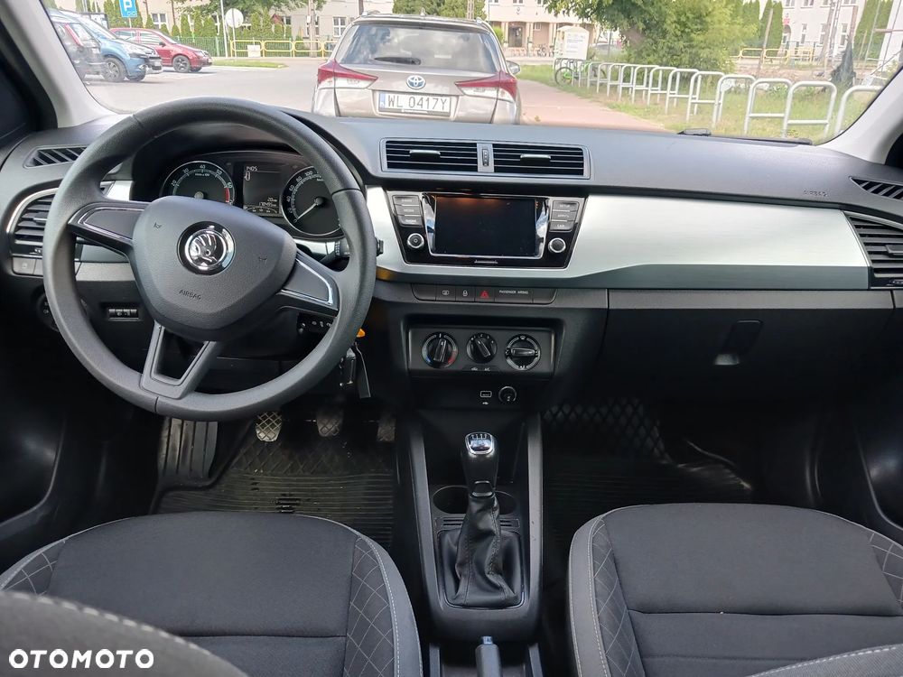 Skoda Fabia 1.0 TSI Ambition - 10