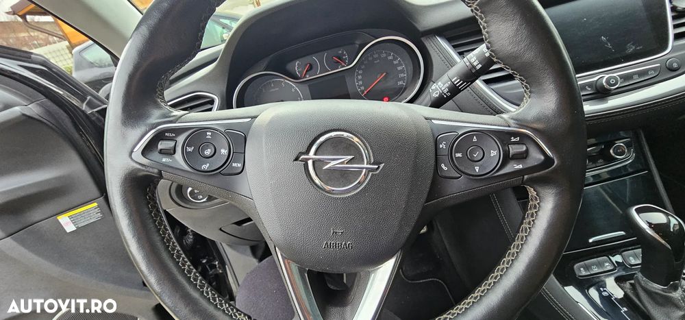 Opel Grandland X 1.2 Start/Stop Automatik Business Edition - 16