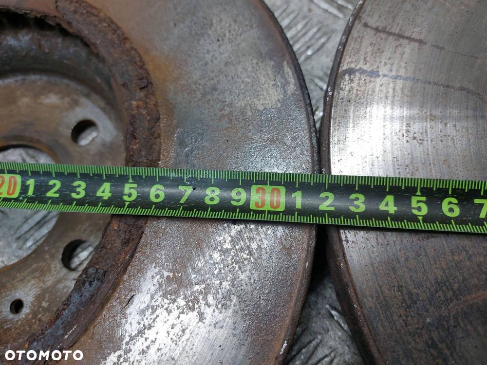 TARCZE HAMULCOWE PRZÓD + ZACISKI AUDI Q5 8R 3.2 FSI - 4