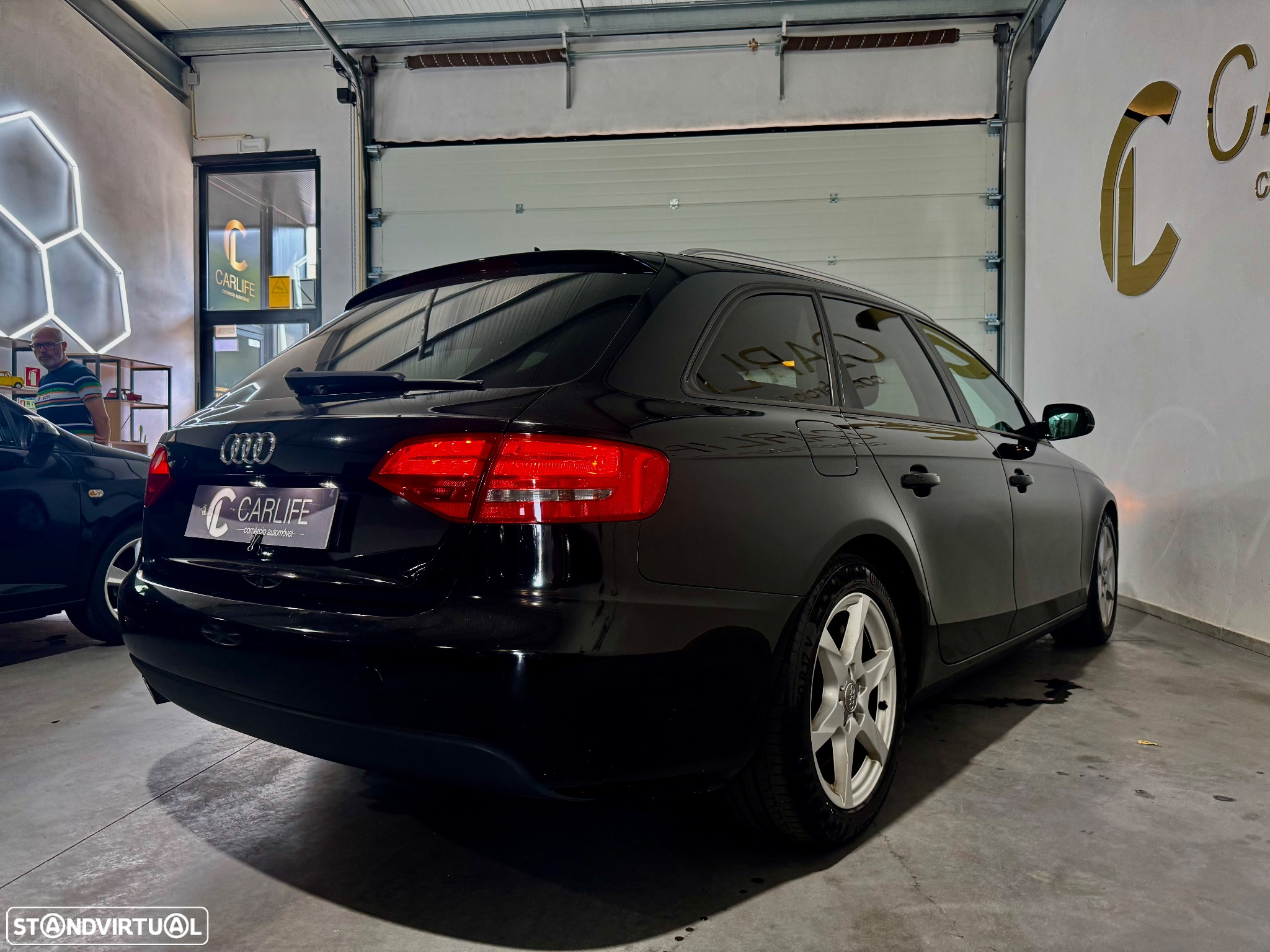 Audi A4 Avant 2.0 TDI Business Line Sport - 7