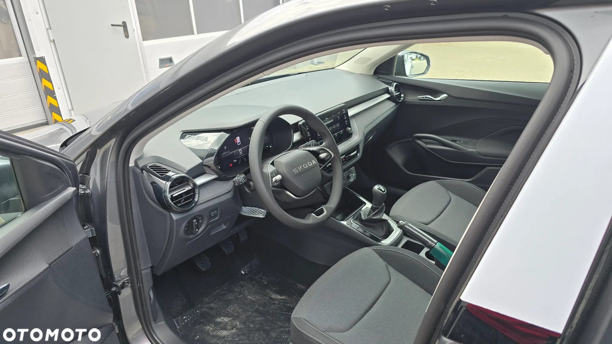 Skoda Fabia 1.0 Selection - 17