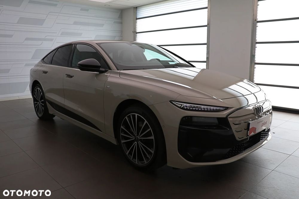 Audi A6 Sportback e-tron - 12