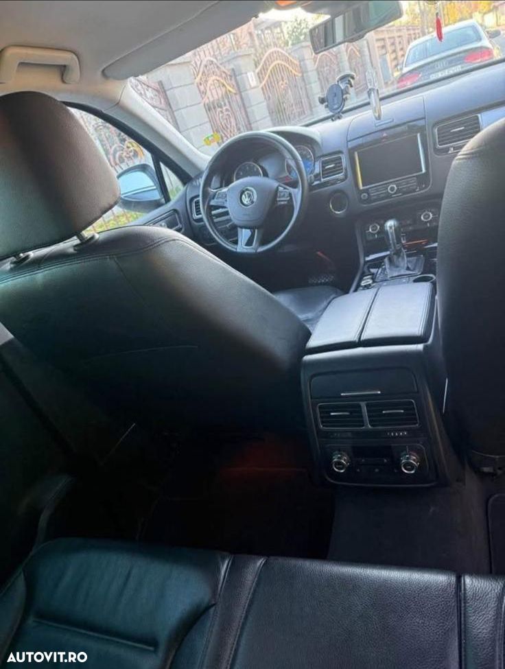 Volkswagen Touareg 3.0 V6 TDI BMT - 5