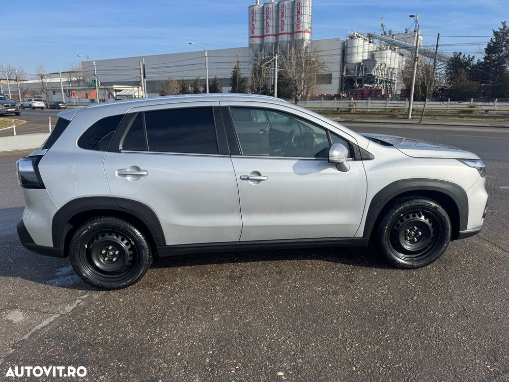 Suzuki S-Cross - 25