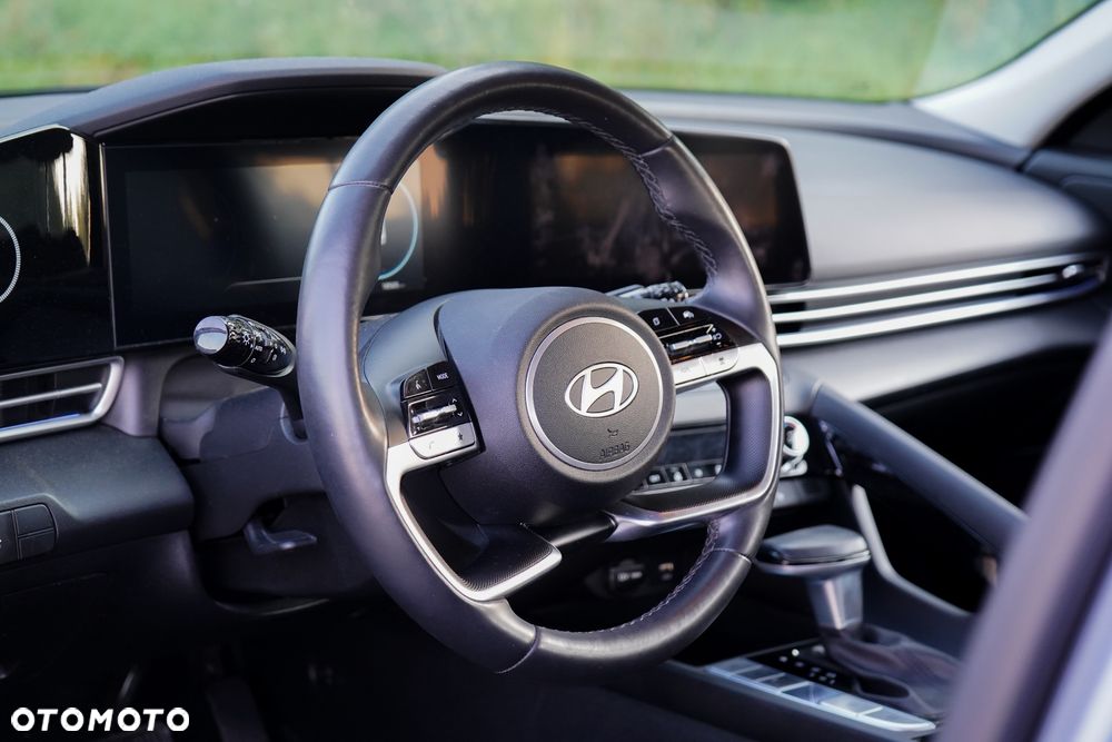 Hyundai Elantra 1.6 Smart CVT - 20