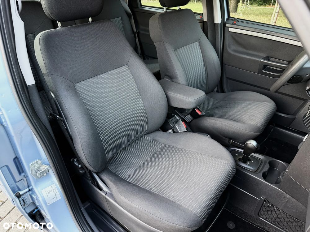 Opel Meriva 1.6 Cosmo MTA - 18