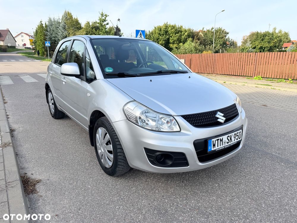 Suzuki SX4 - 8