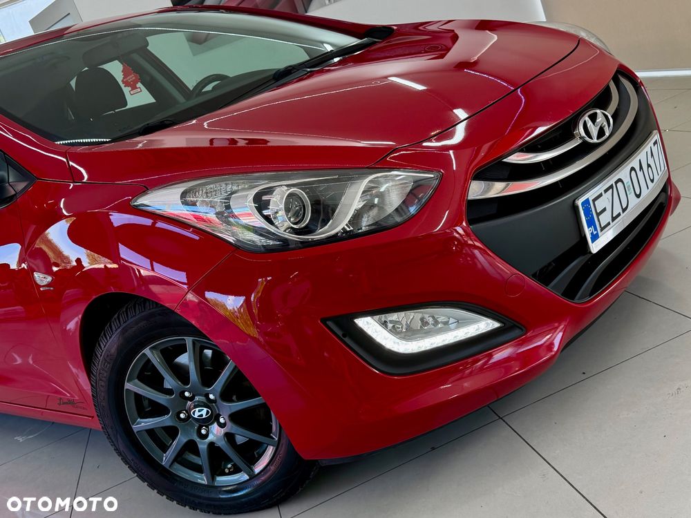 Hyundai i30 1.4 CRDi Premium - 36