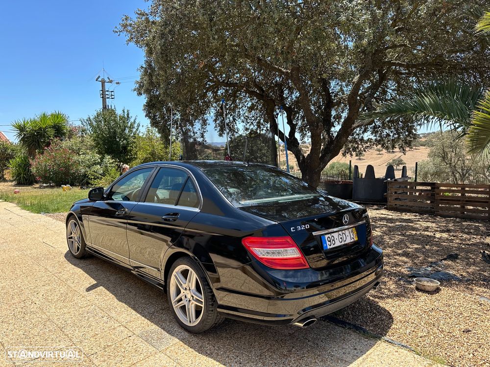 Mercedes-Benz C 320 - 24