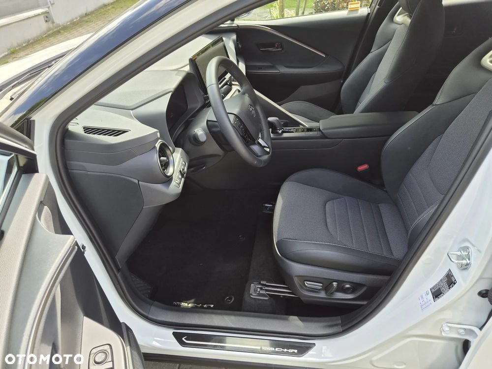Toyota C-HR 1.8 Hybrid Executive - 16