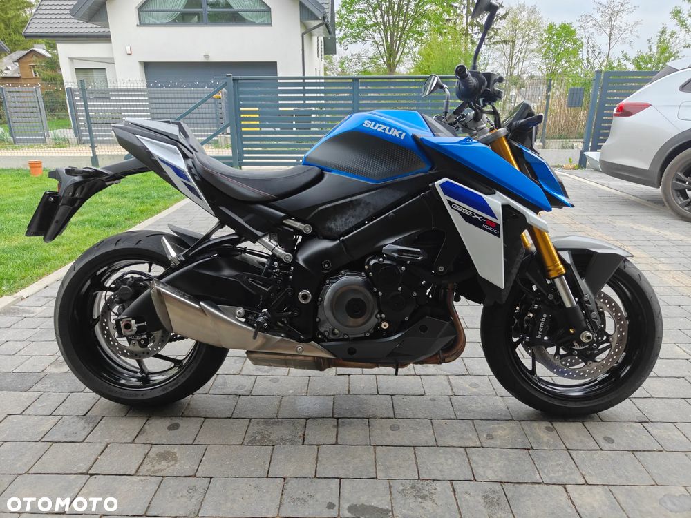 Suzuki GSX 1000 - 1