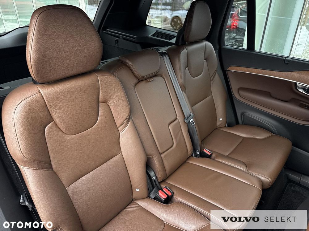 Volvo XC 90 - 12