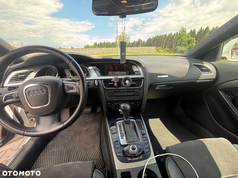 Audi A5 Coupé 2.7 TDI Multitronic - 9