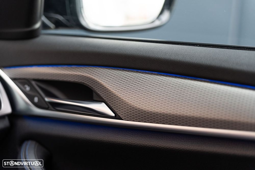 BMW 530 e iPerformance Pack M - 21