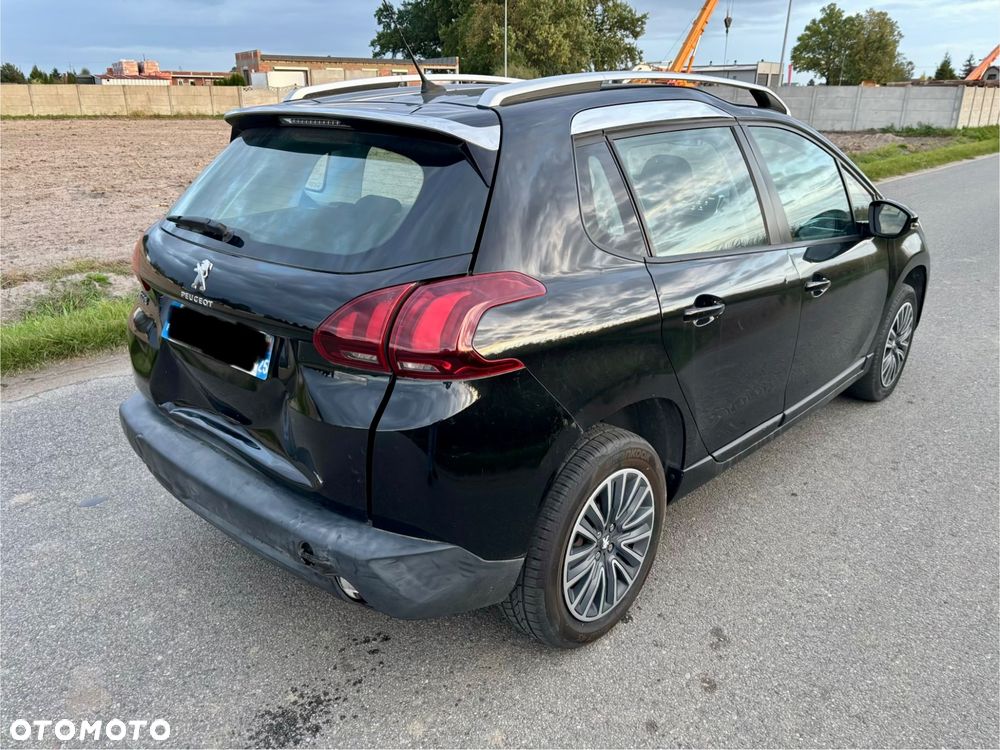 Peugeot 2008 - 14