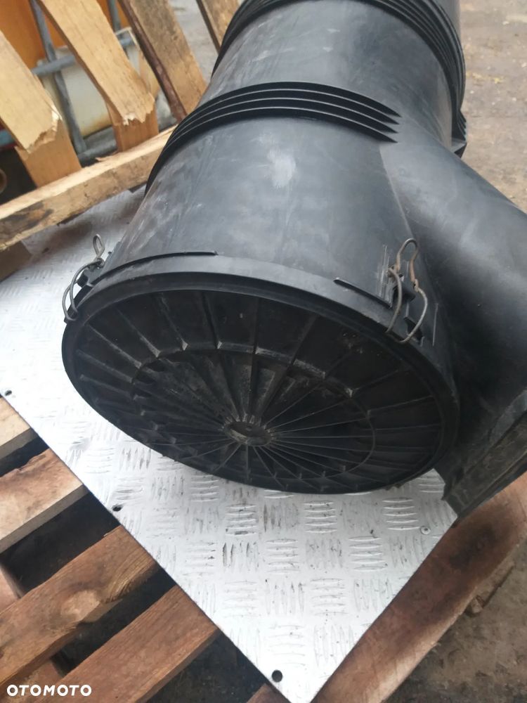 Obudowa filtra powietrza Man tgs tgx81.08405.0037 - 2