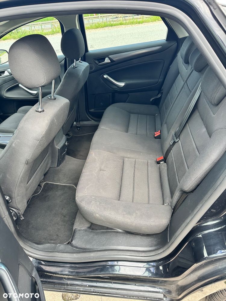 Ford Mondeo - 10