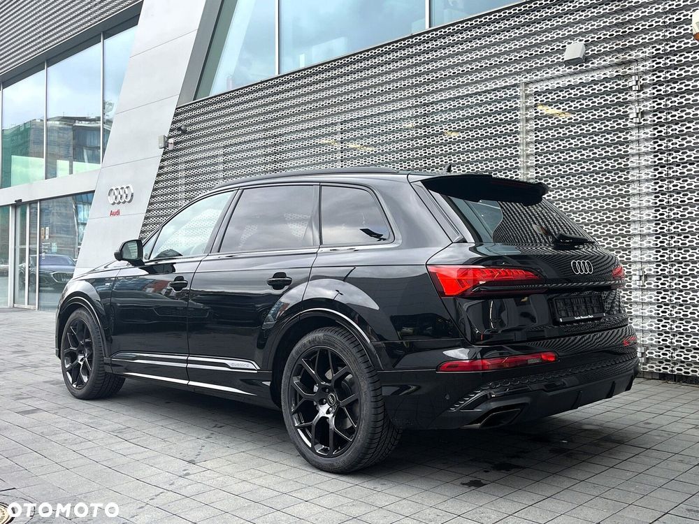 Audi Q7 - 4