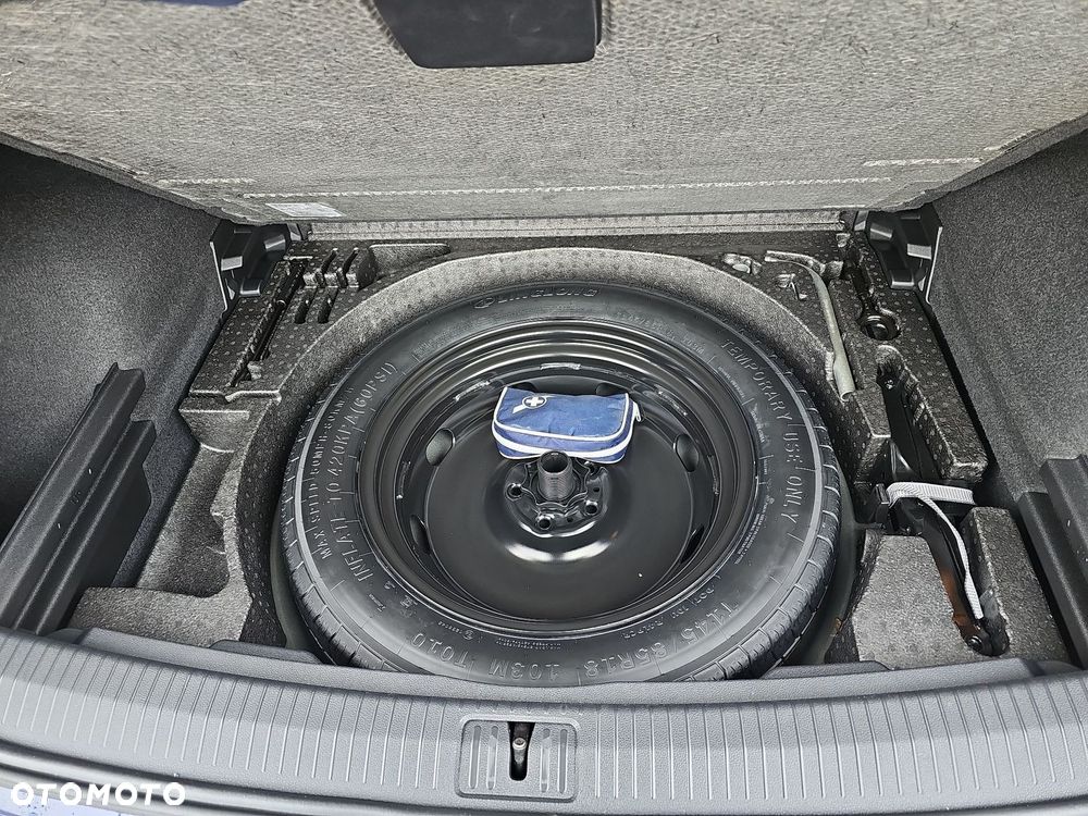 Volkswagen Tiguan - 26