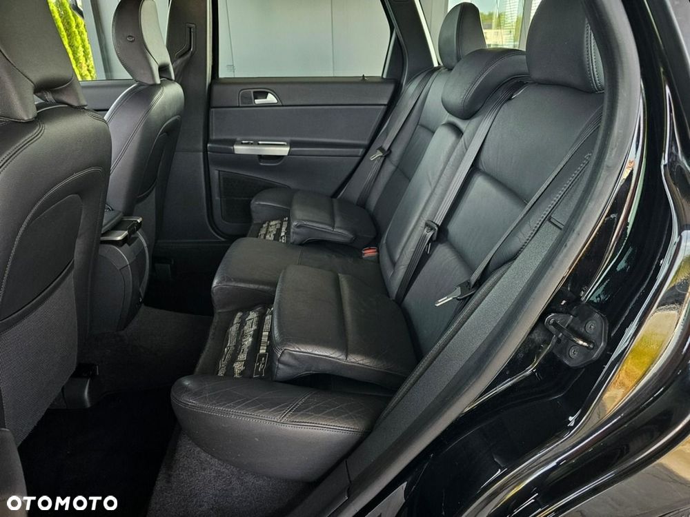 Volvo V50 - 25