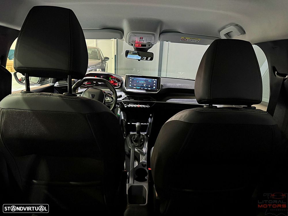 Peugeot 208 1.2 PureTech Active - 36