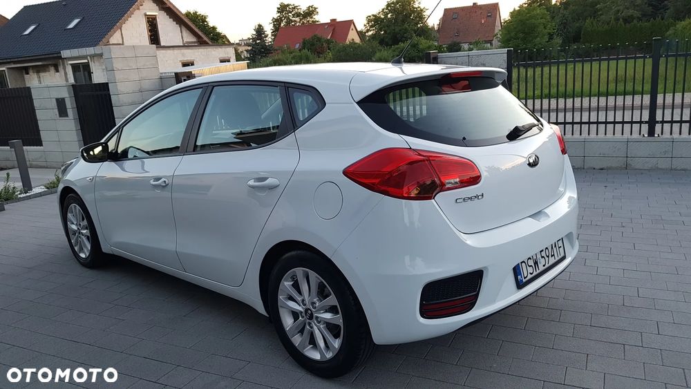 Kia Ceed 1.4 M - 31