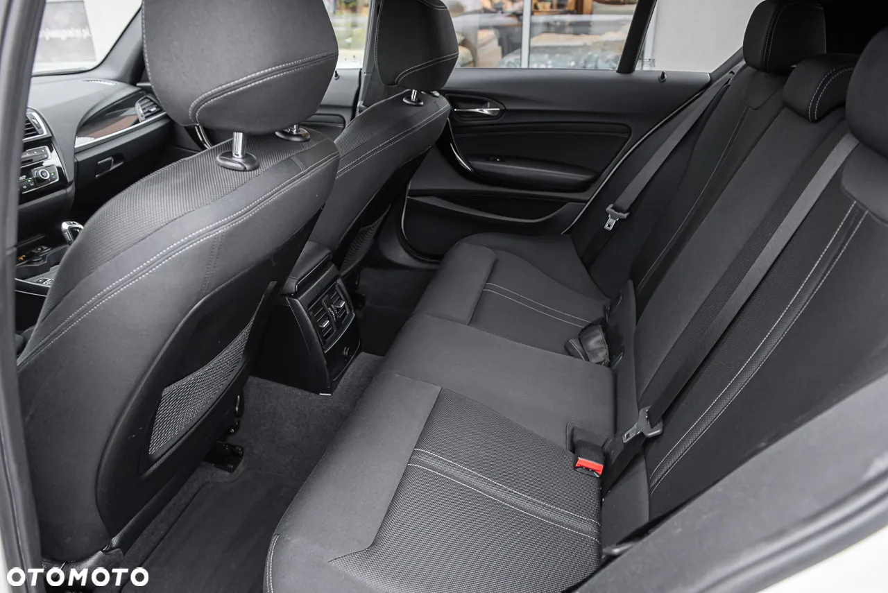 BMW Seria 1 116d Sport Line Shadow - 27