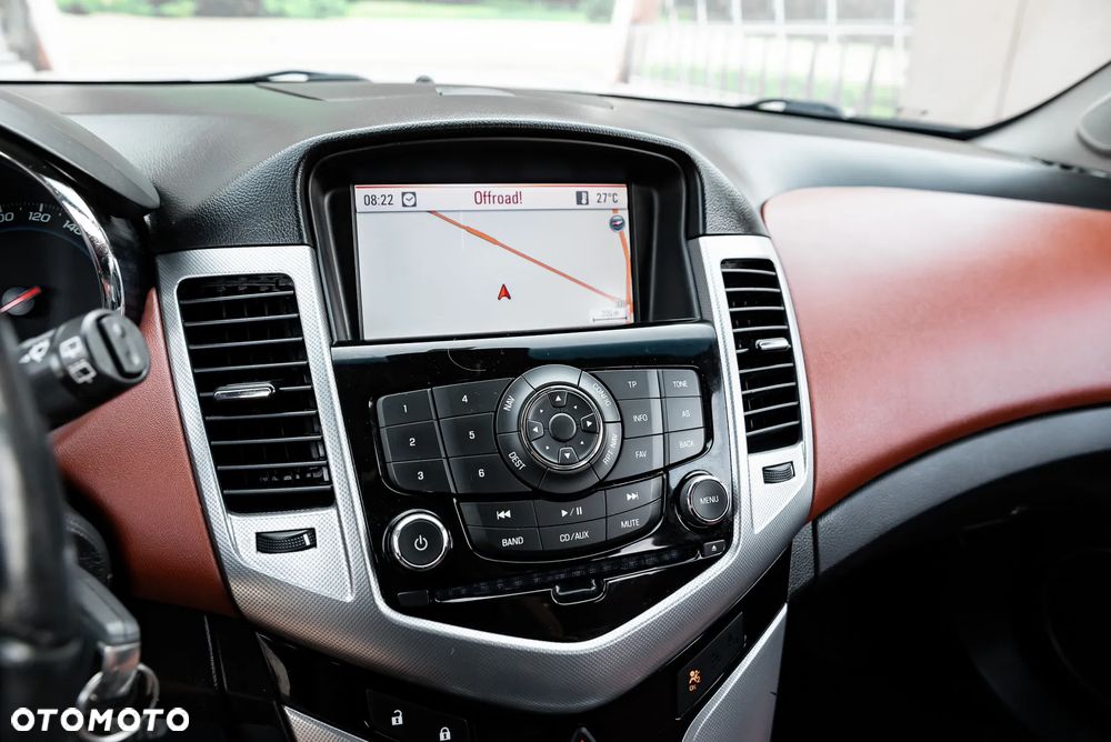 Chevrolet Cruze - 24