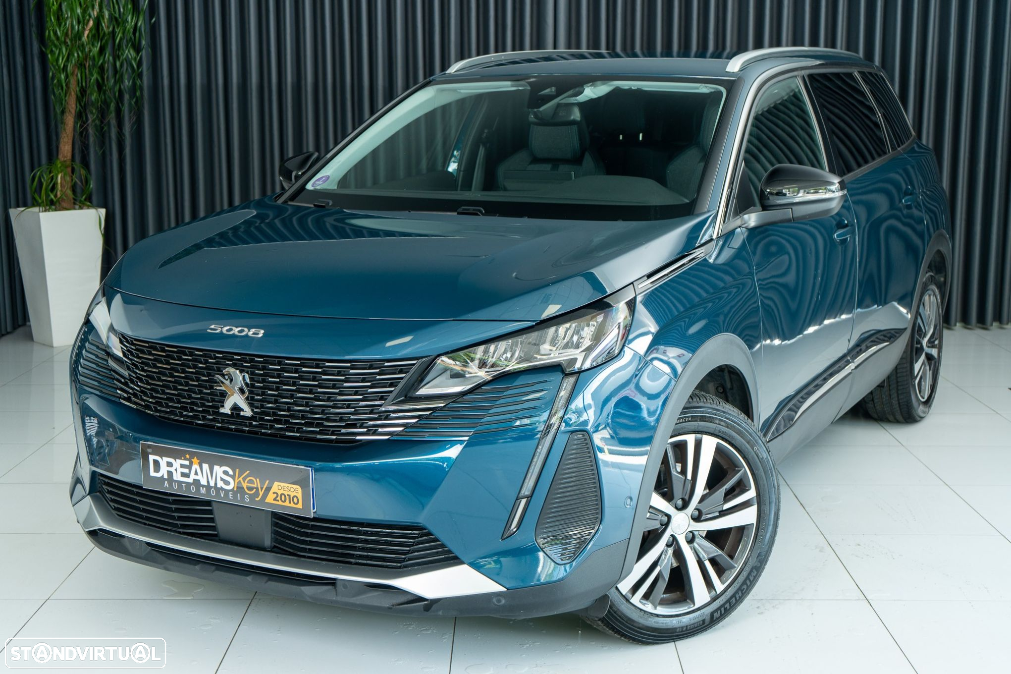 Peugeot 5008 1.2 PureTech Allure Pack EAT8 - 26