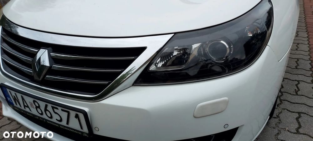 Renault Latitude 2.0 dCi Privilege - 10