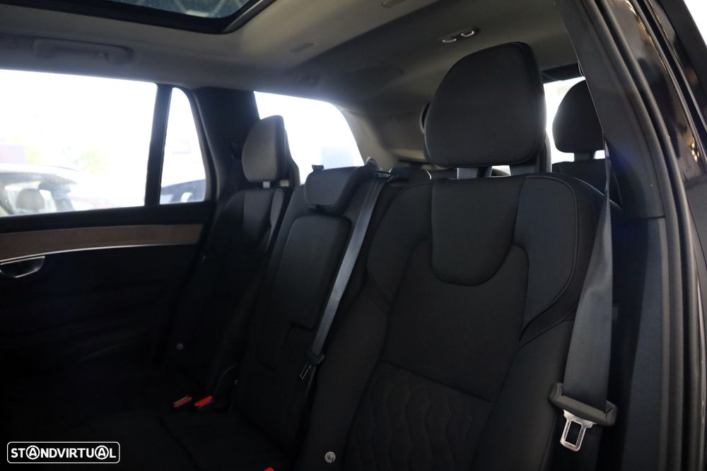 Volvo XC 90 T8 AWD Plus Dark - 12