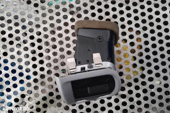 Grila ventilatie bord dreapta 5J0819701C Skoda Fabia 5J [2007 - 2010] - 7