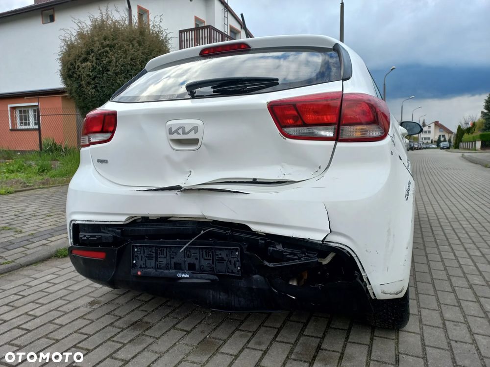Kia Rio 1.2 Edition 7 - 10