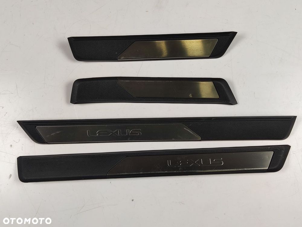 LEXUS ES gen VII od 2018r Listwy Progowe Nakładki - 1