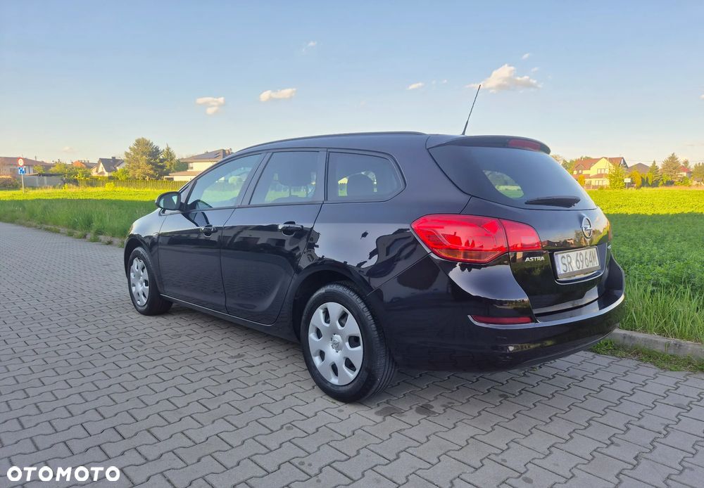 Opel Astra 1.4 ecoFLEX - 16