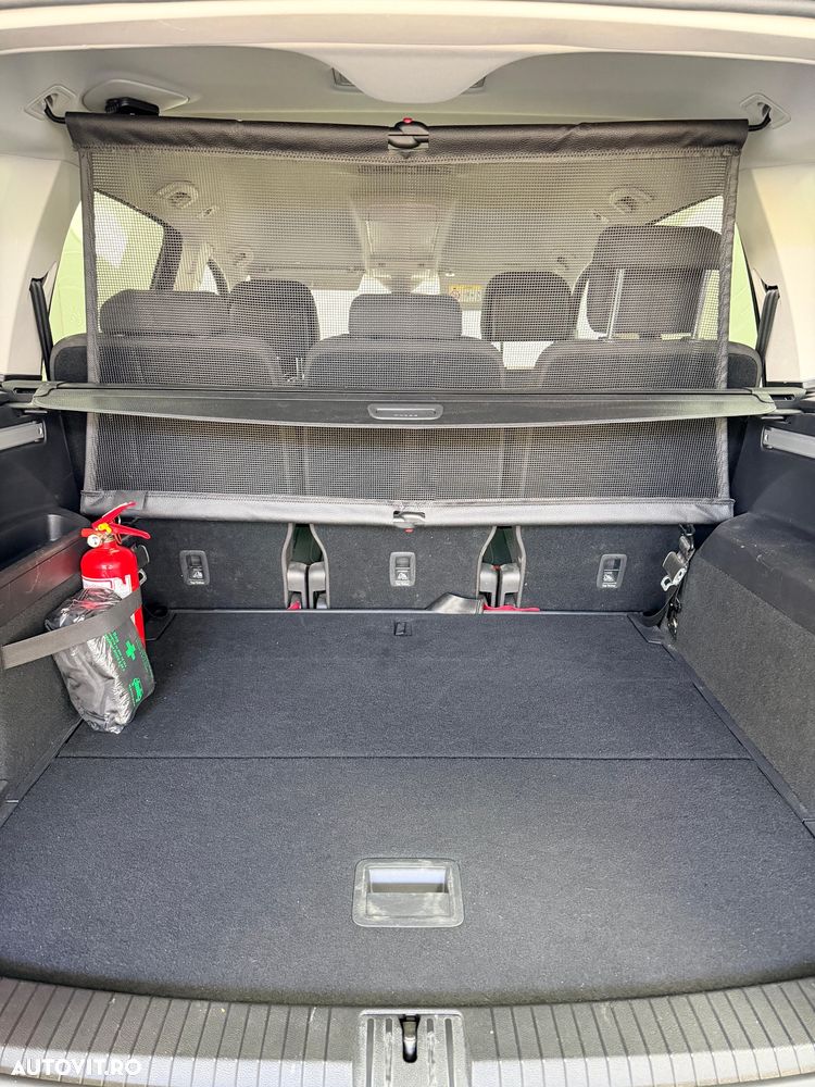 Volkswagen Touran 2.0 TDI SCR (BlueMotion Technology) DSG Comfortline - 8