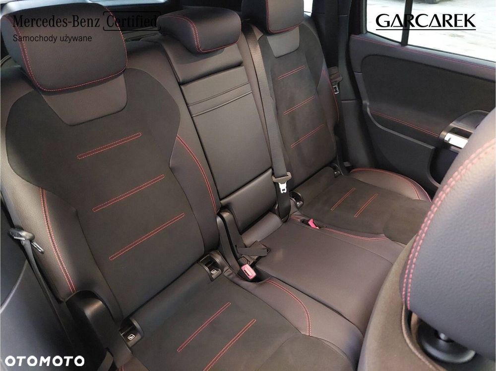 Mercedes-Benz GLB 200 4-Matic AMG Line 8G-DCT - 18