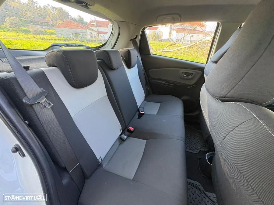 Toyota Yaris 1.0 VVT-i ACtive+AC - 20