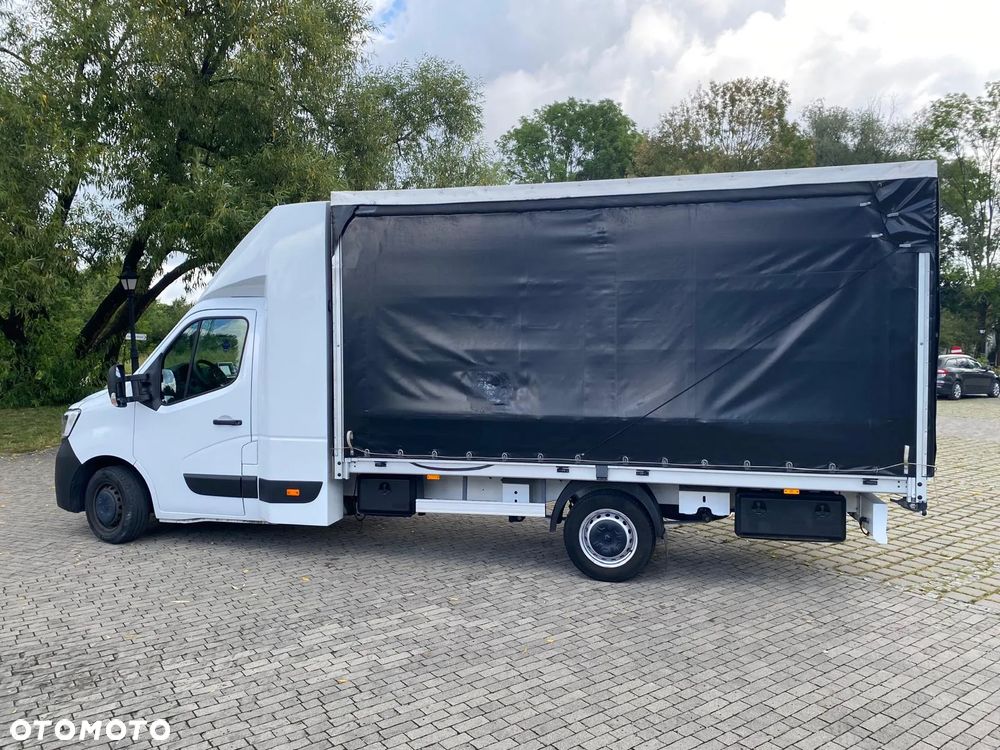 Renault Master - 3